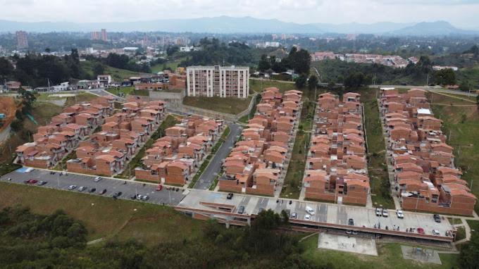 Hostal - Dona Elva A 15 Min Del Aeropuerto Rionegro Eksteriør bilde